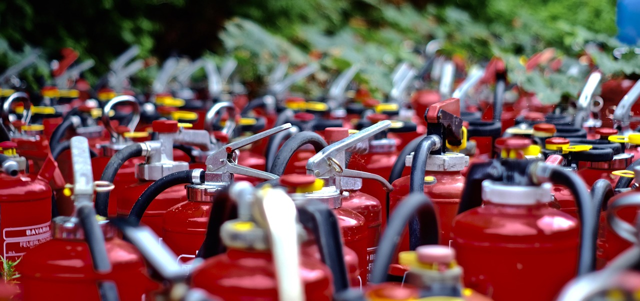 Feuerlöscher quer Get-Together beim Sonntag 2.0 in Bramberg